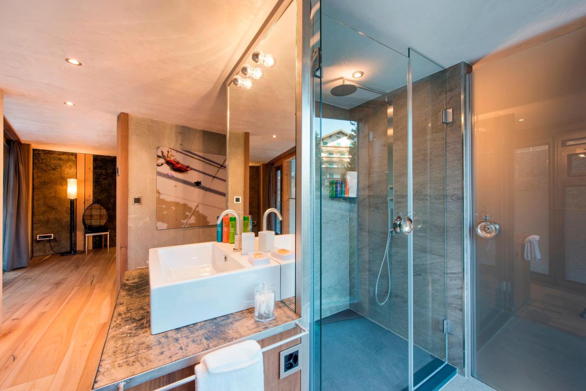 Luxury Loft By Heinz Julen Apartment Zermatt Bagian luar foto